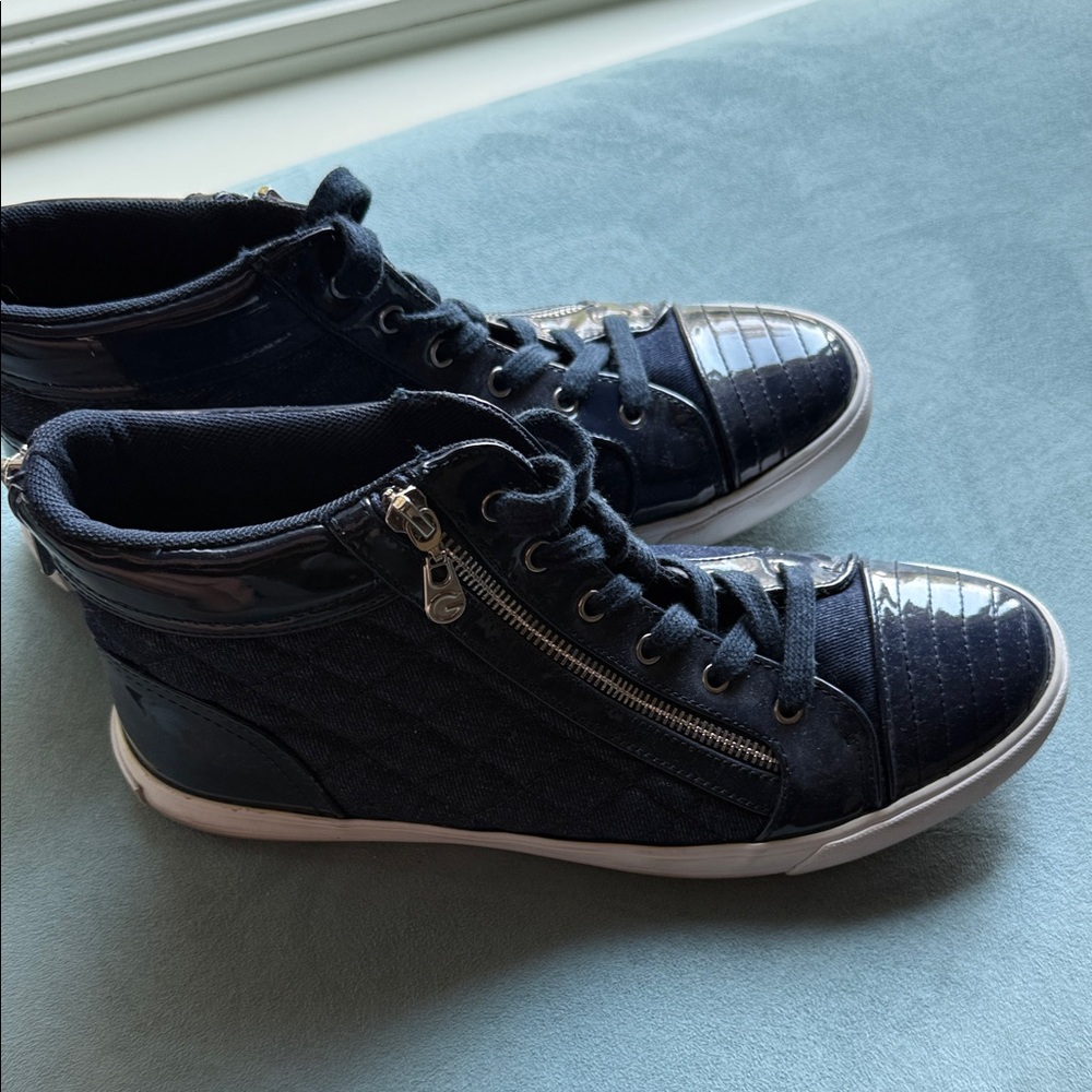 Guess Black High-Top Sneakers with Silver Accents and zippers